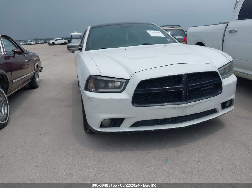 2014 DODGE CHARGER SE