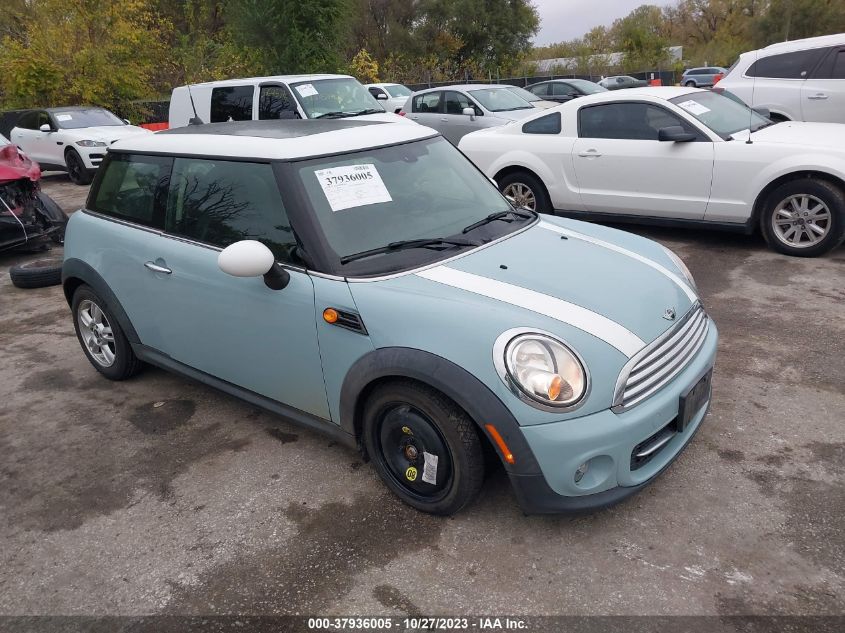 2013 MINI HARDTOP COOPER