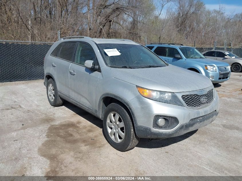 2011 KIA SORENTO LX