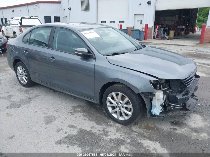 2012 VOLKSWAGEN JETTA SE