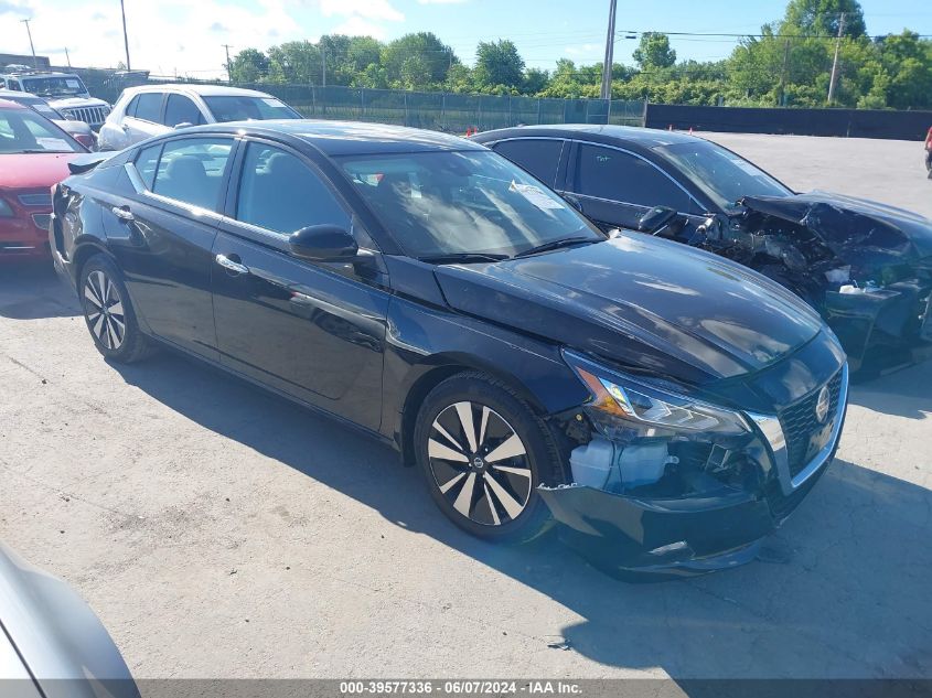 2022 NISSAN ALTIMA SV FWD