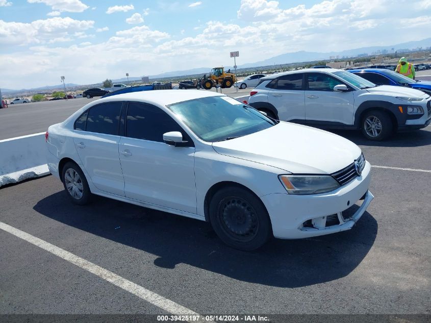 2013 VOLKSWAGEN JETTA 2.5L SE