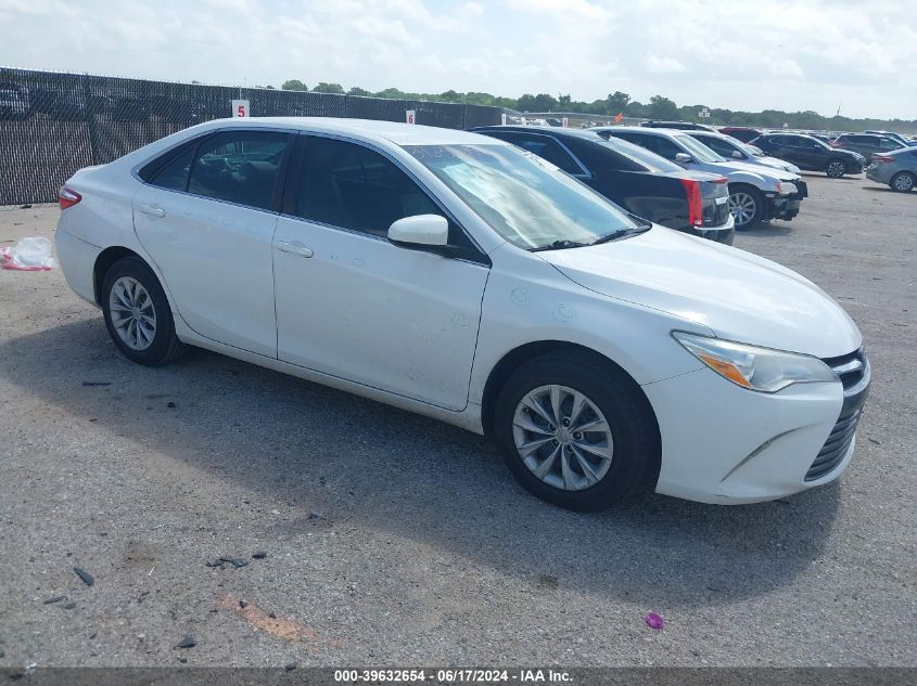 2017 TOYOTA CAMRY LE