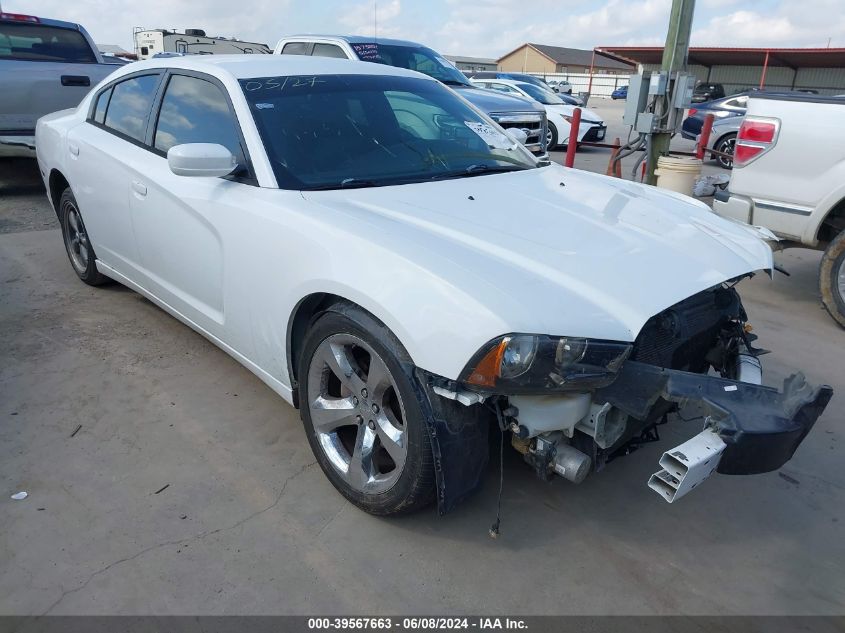 2013 DODGE CHARGER SXT