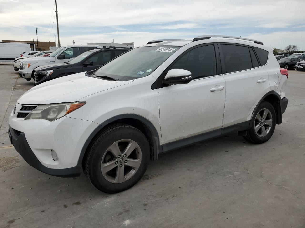 2015 TOYOTA RAV4 XLE