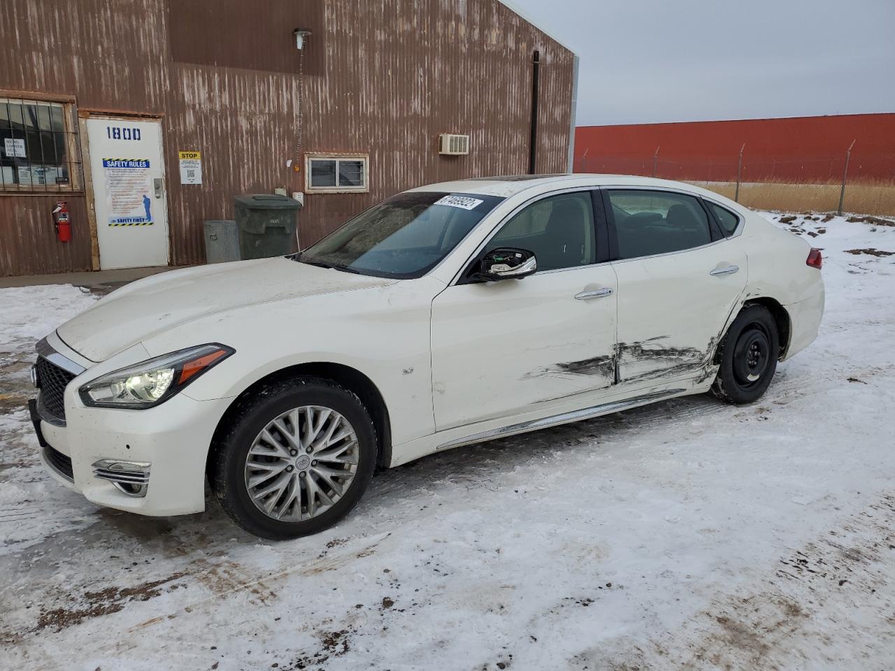 2016 INFINITI Q70L 3.7