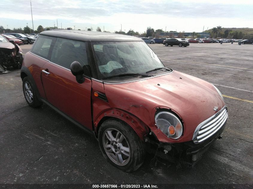 2013 MINI HARDTOP COOPER