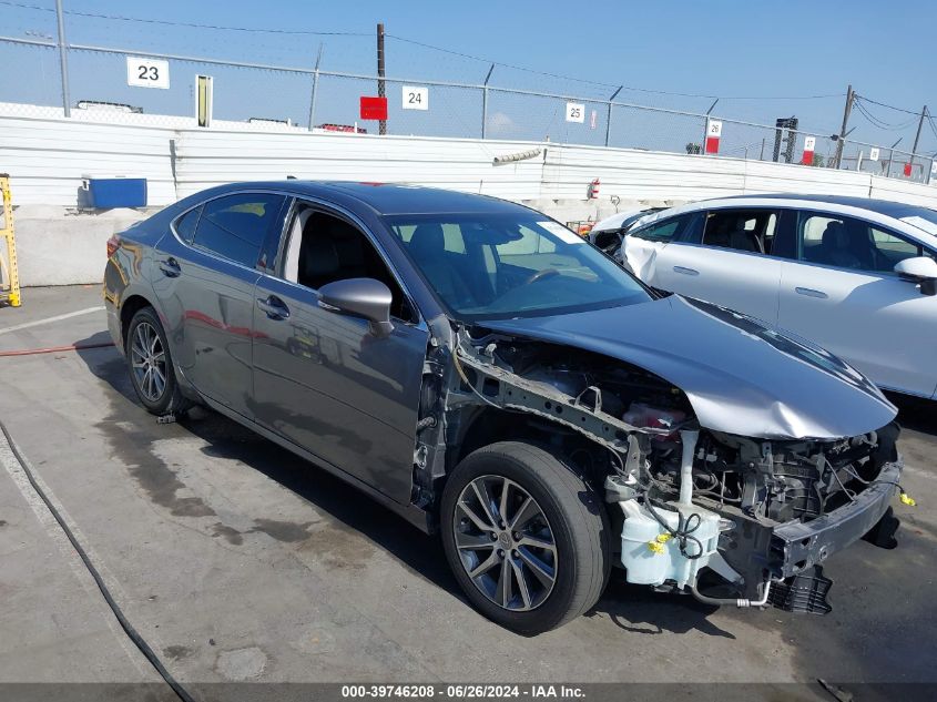 2016 LEXUS ES 300H