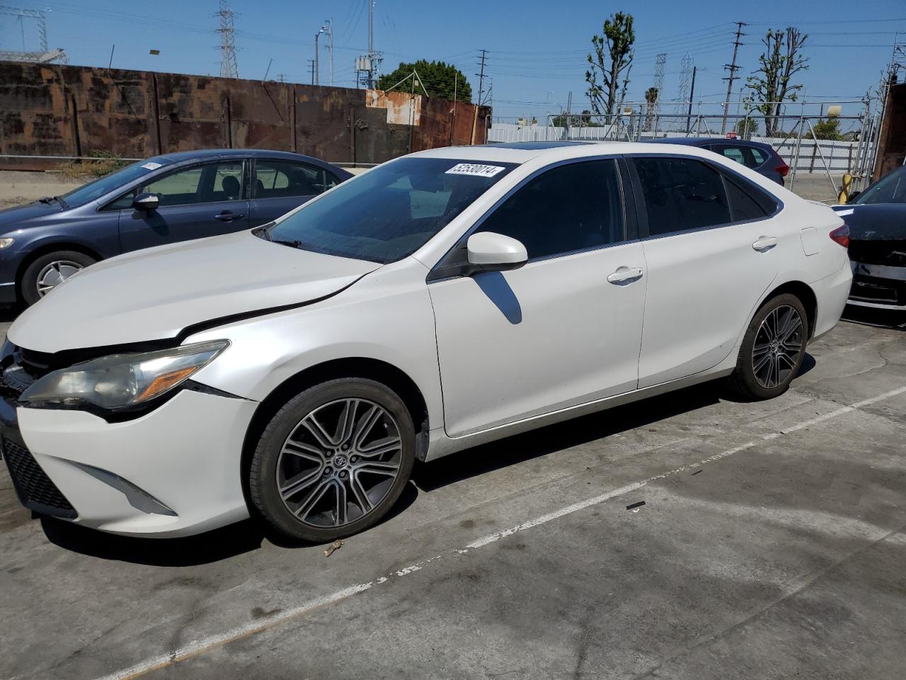 2016 TOYOTA CAMRY LE