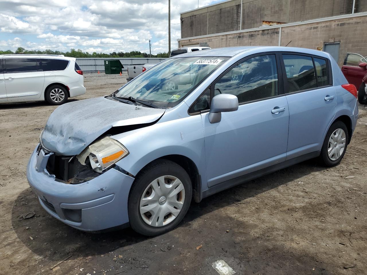 2011 NISSAN VERSA S