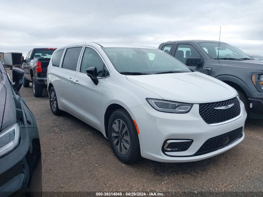 2024 CHRYSLER PACIFICA HYBRID SELECT