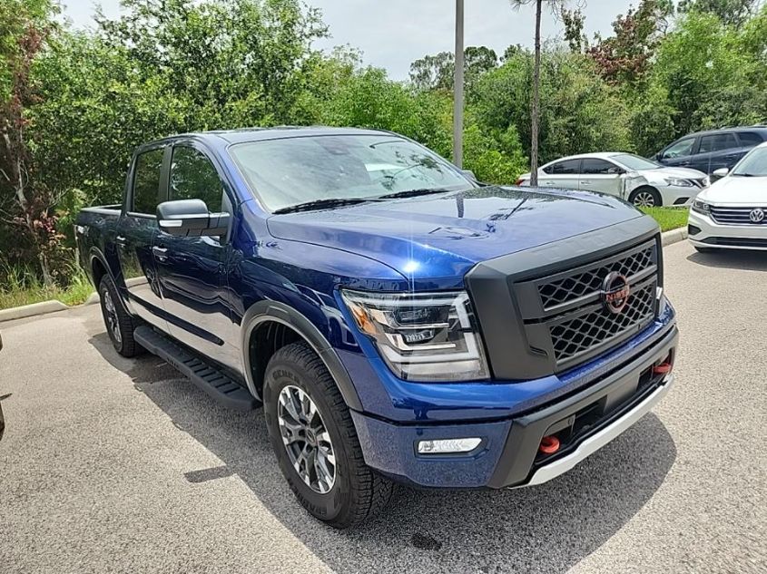 2024 NISSAN TITAN PRO-4X/PLATINUM RESERVE