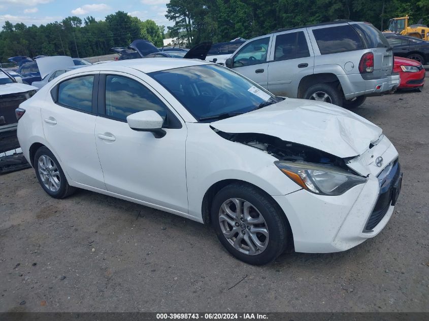 2016 SCION IA