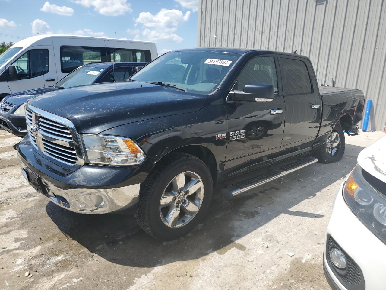 2017 RAM 1500 SLT