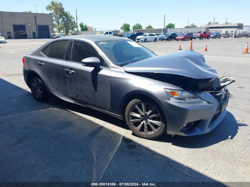 2016 LEXUS IS 200T