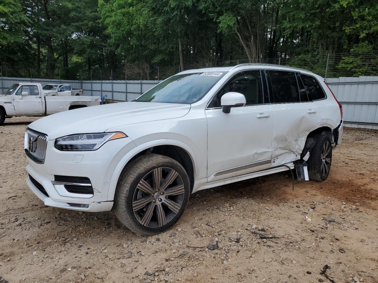 2023 VOLVO XC90 PLUS