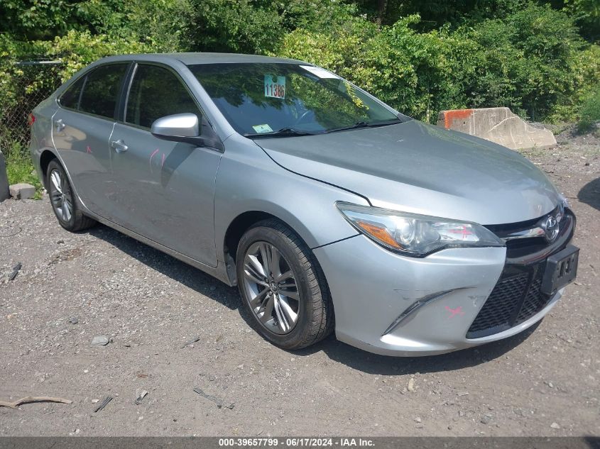 2016 TOYOTA CAMRY SE