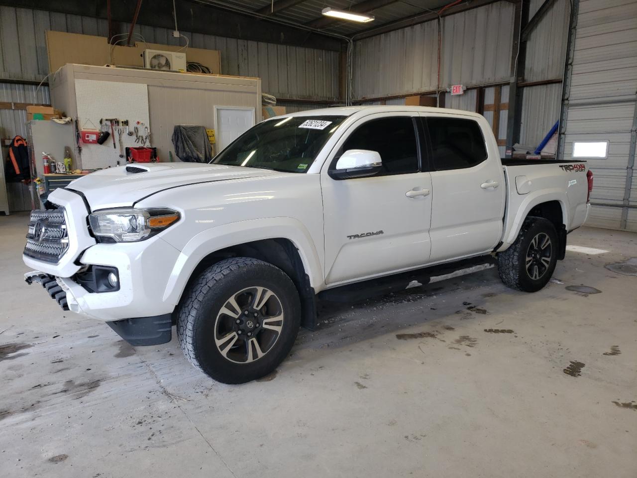 2016 TOYOTA TACOMA DOUBLE CAB