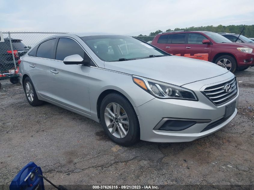 2016 HYUNDAI SONATA SE