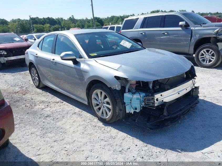 2022 TOYOTA CAMRY LE