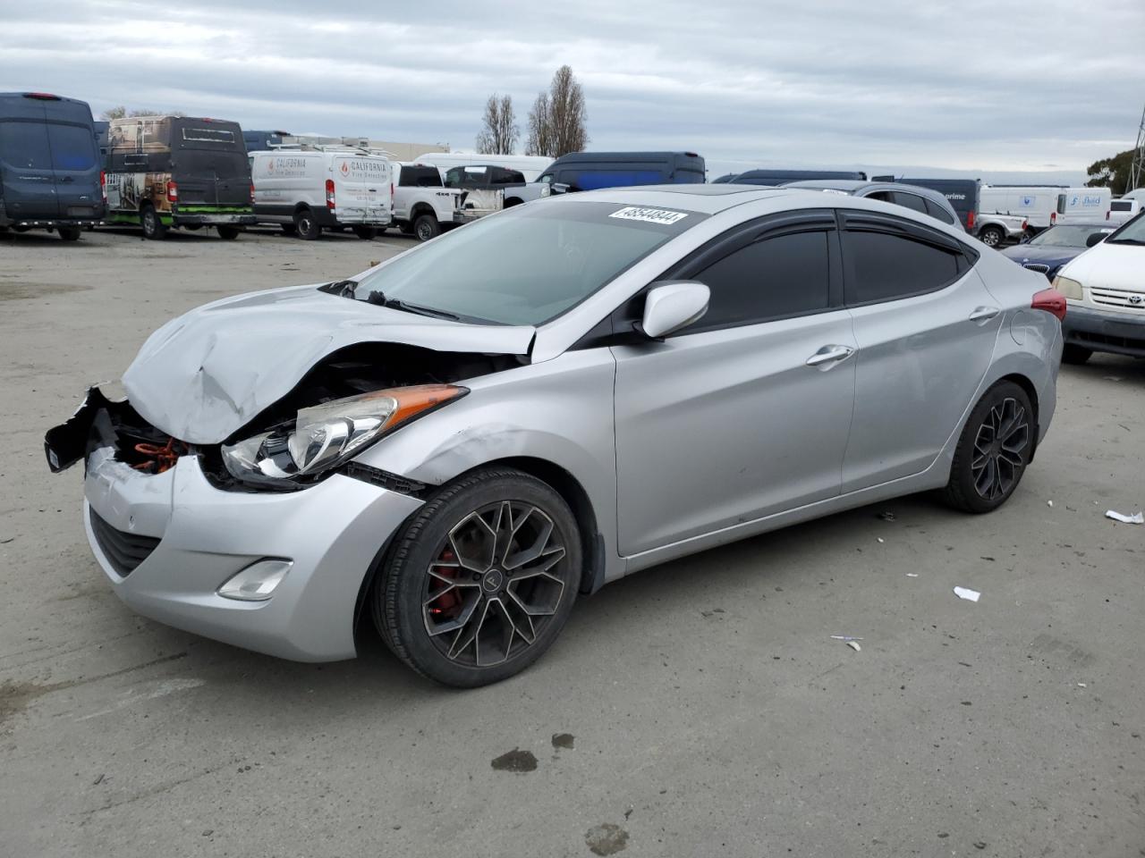 2013 HYUNDAI ELANTRA GLS