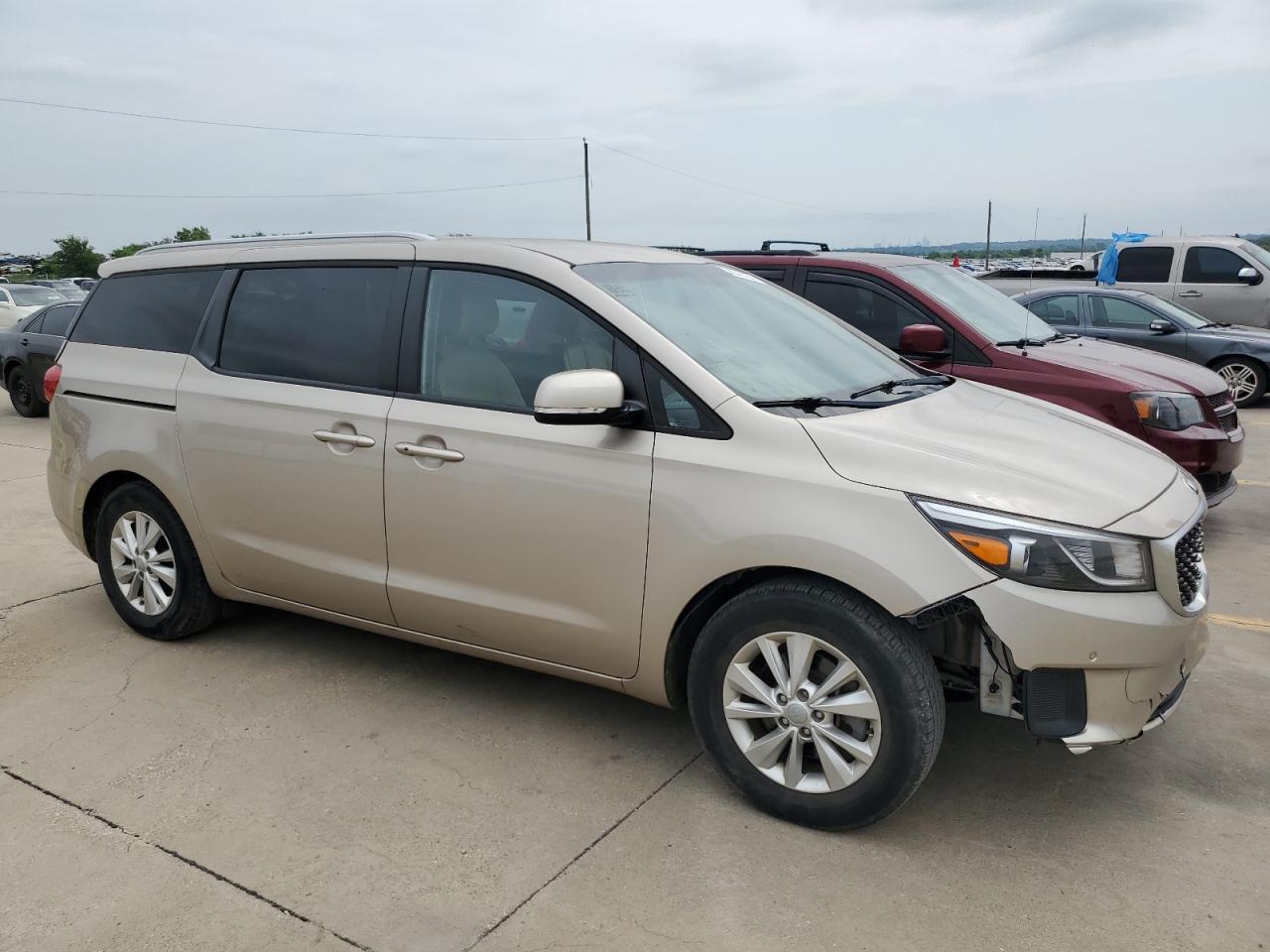 2017 KIA SEDONA LX