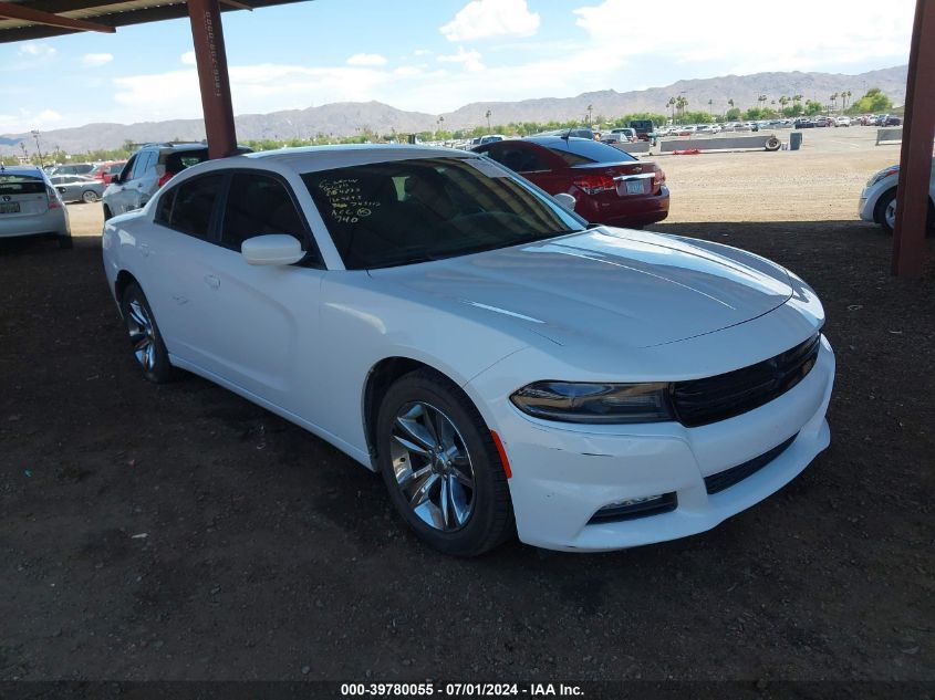 2015 DODGE CHARGER SXT