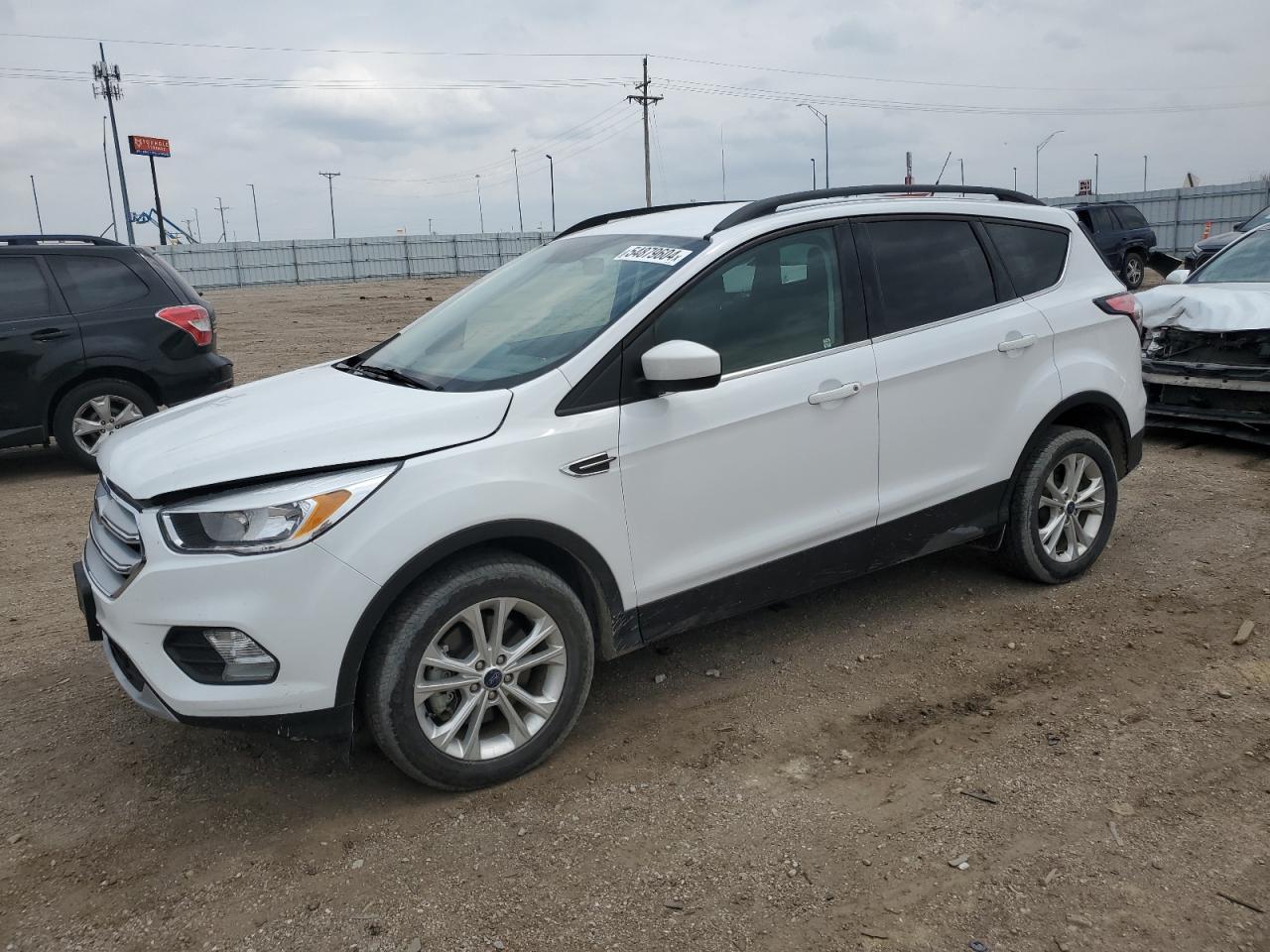 2018 FORD ESCAPE SE