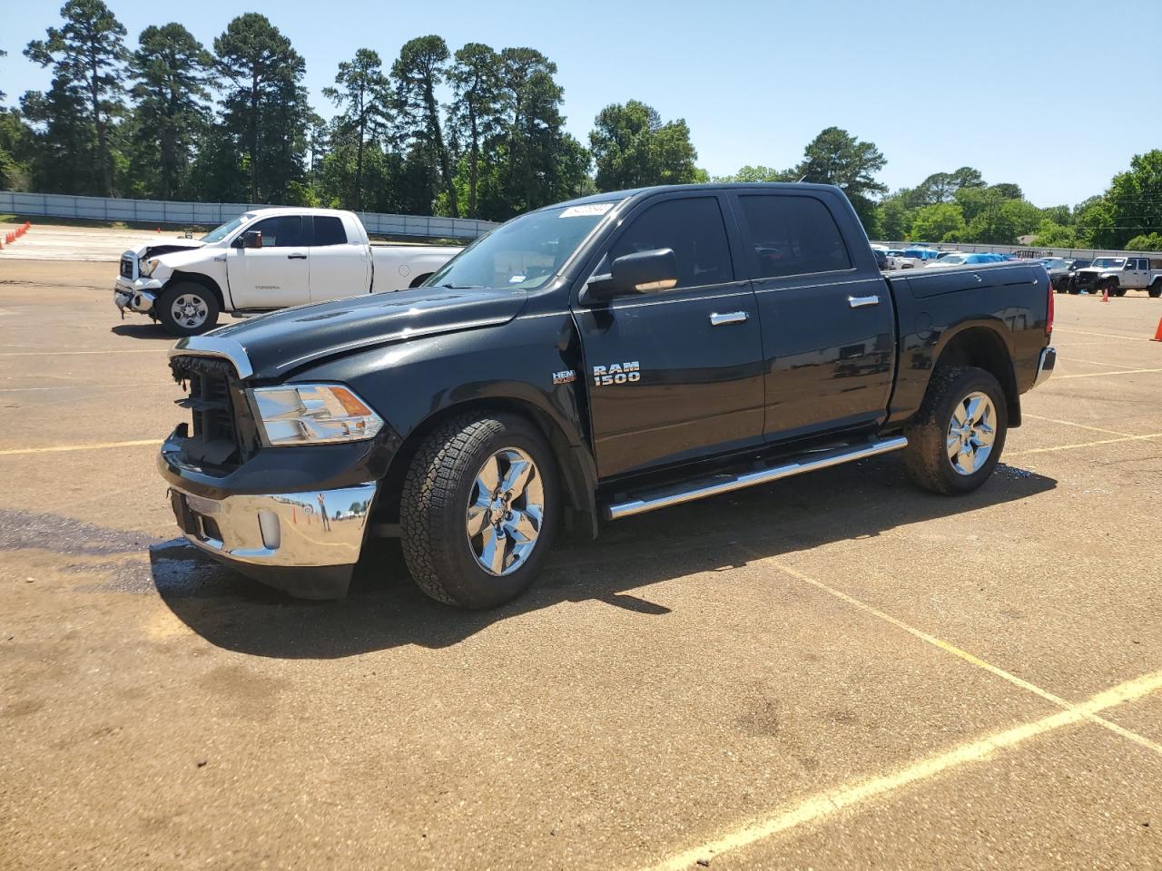 2017 RAM 1500 SLT