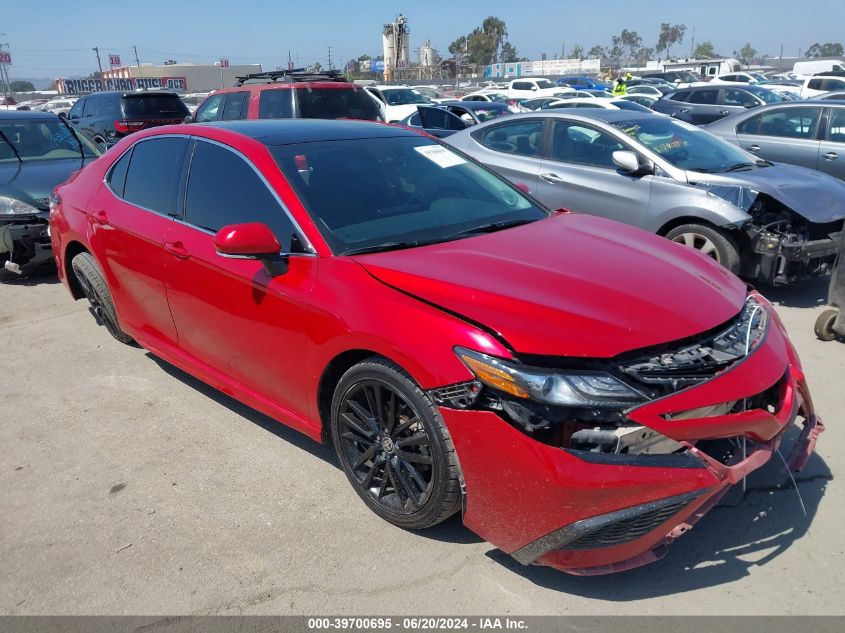 2021 TOYOTA CAMRY XSE