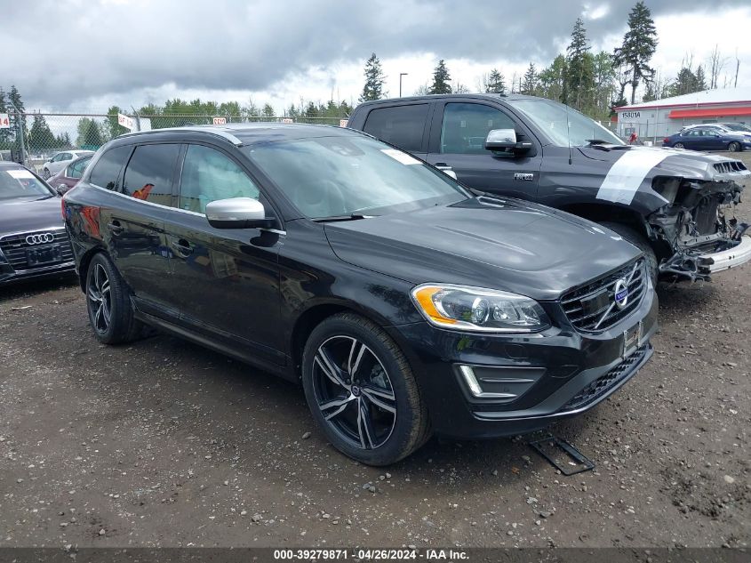 2017 VOLVO XC60 T6 R-DESIGN