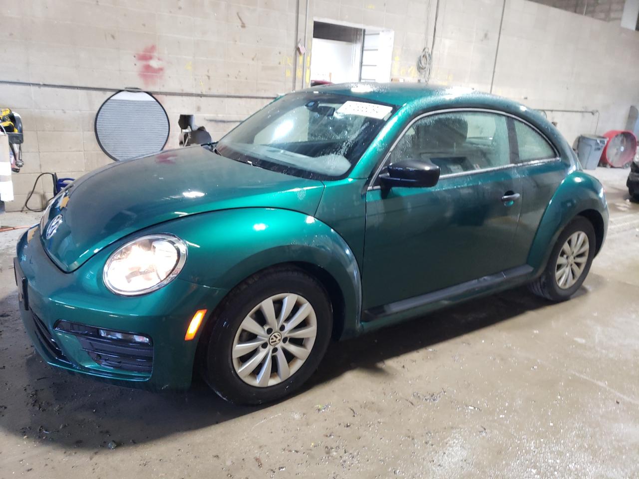 2017 VOLKSWAGEN BEETLE 1.8T