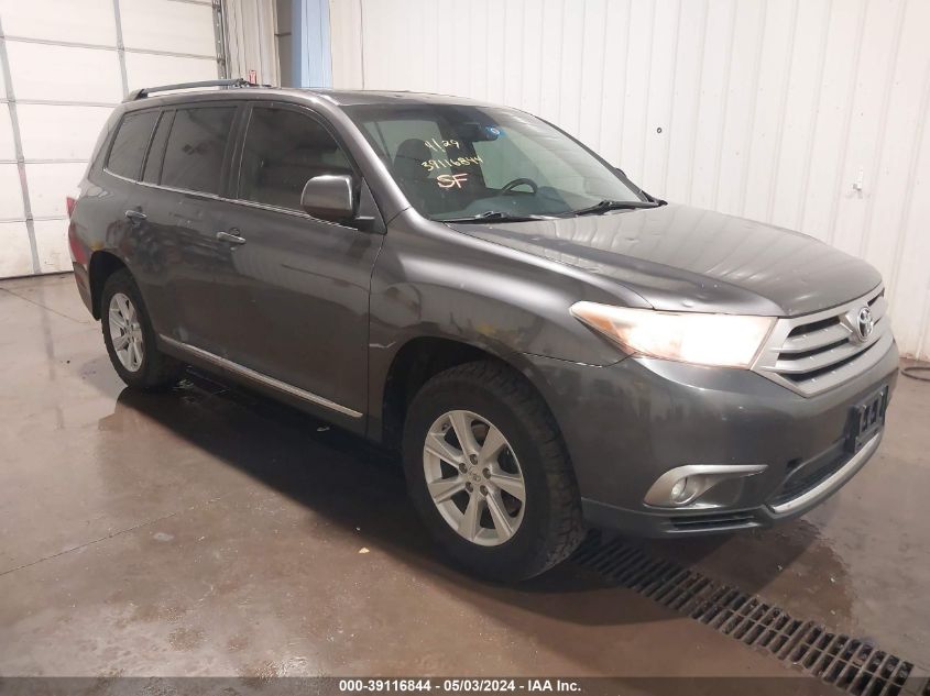 2011 TOYOTA HIGHLANDER SE V6