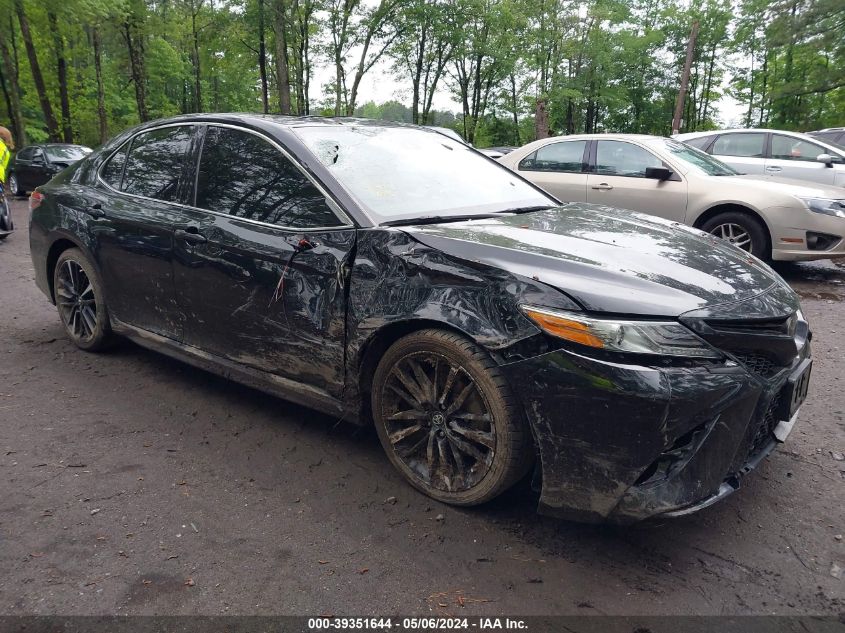 2019 TOYOTA CAMRY XSE