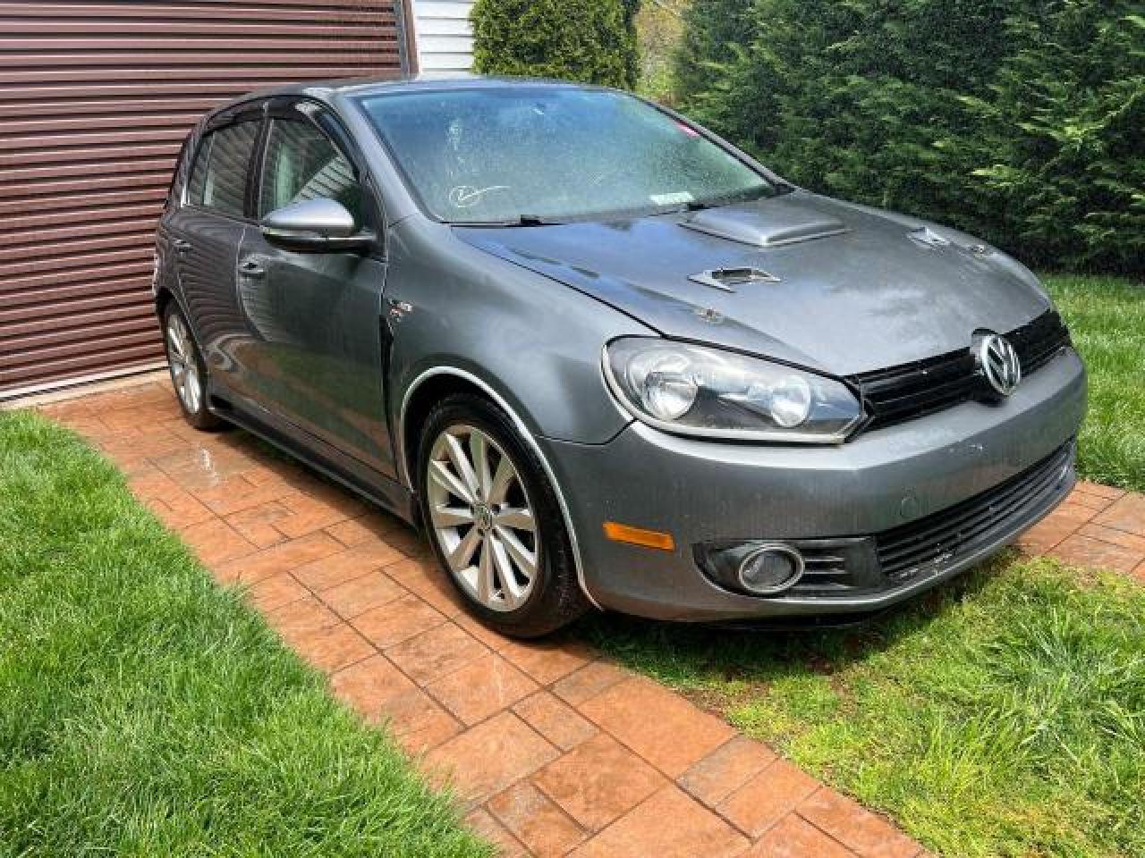 2013 VOLKSWAGEN GOLF