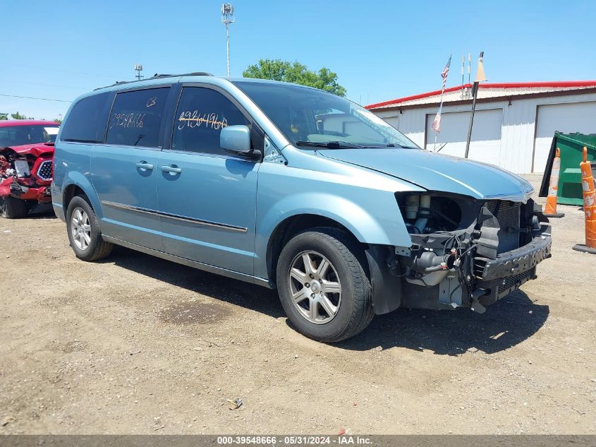 2010 CHRYSLER TOWN & COUNTRY TOURING