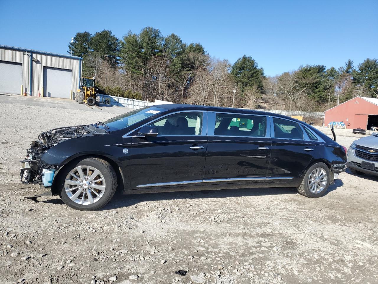 2017 CADILLAC XTS LIMOUSINE