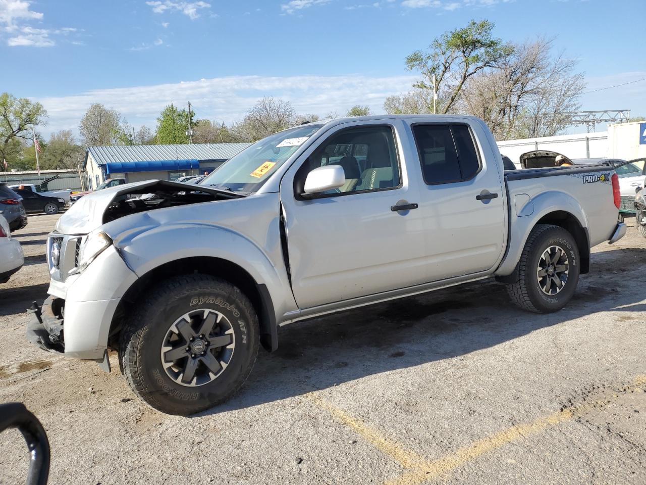 2019 NISSAN FRONTIER S