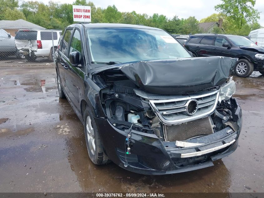 2011 VOLKSWAGEN ROUTAN SE