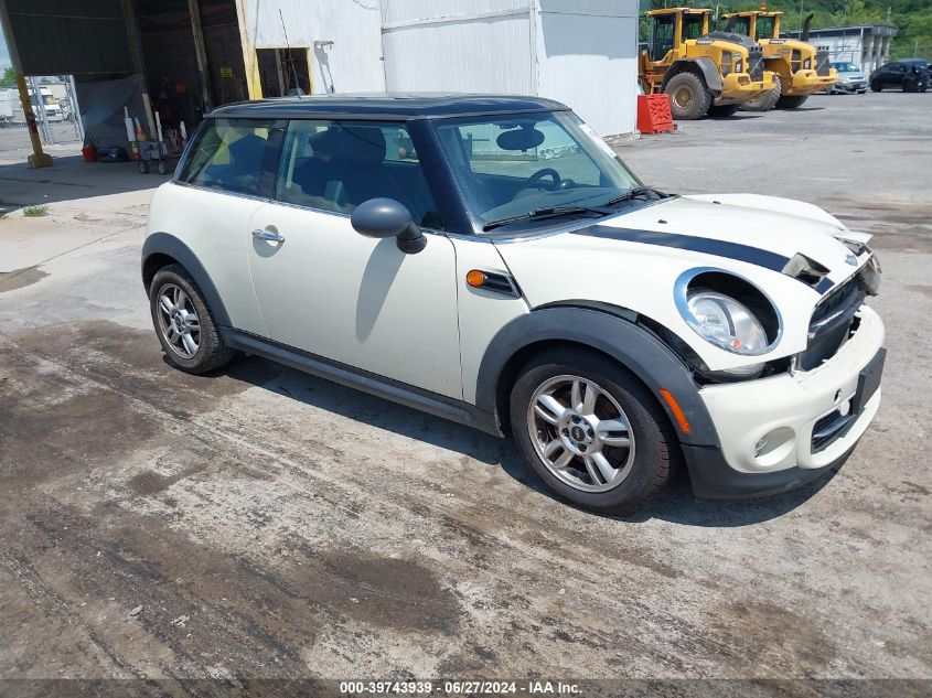 2013 MINI HARDTOP COOPER