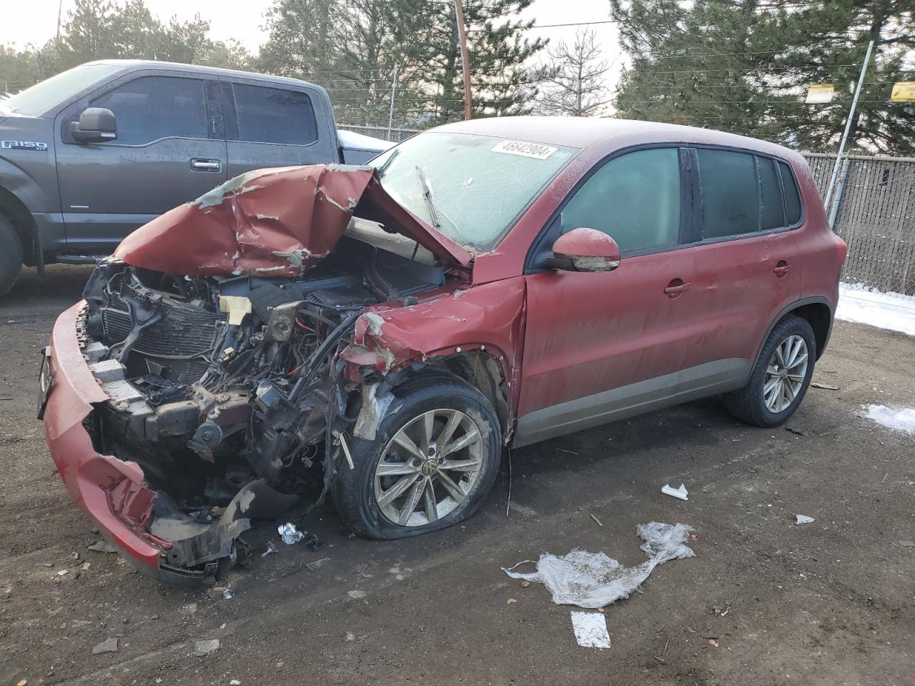 2014 VOLKSWAGEN TIGUAN S