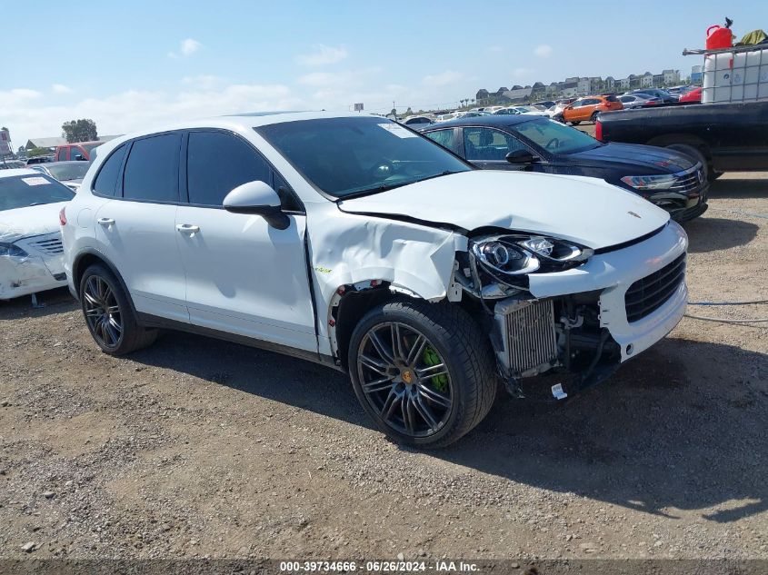 2017 PORSCHE CAYENNE S