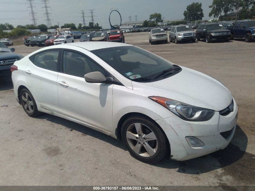 2013 HYUNDAI ELANTRA GLS