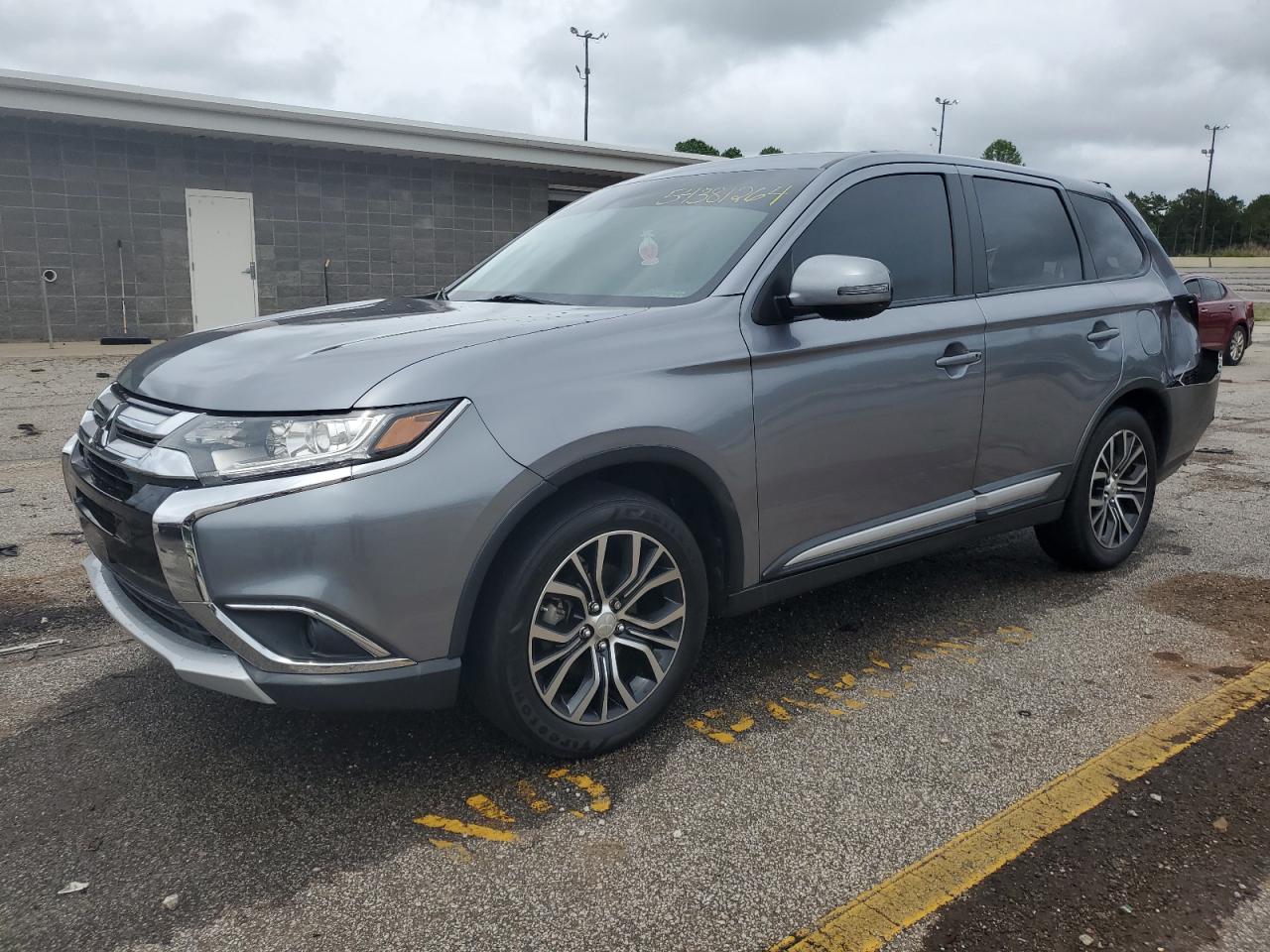 2016 MITSUBISHI OUTLANDER SE