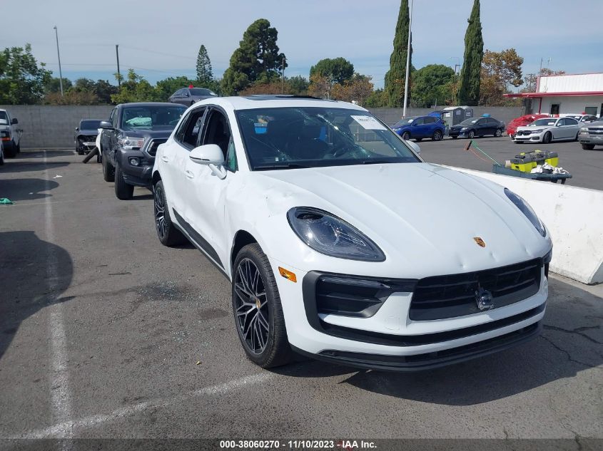 2023 PORSCHE MACAN T