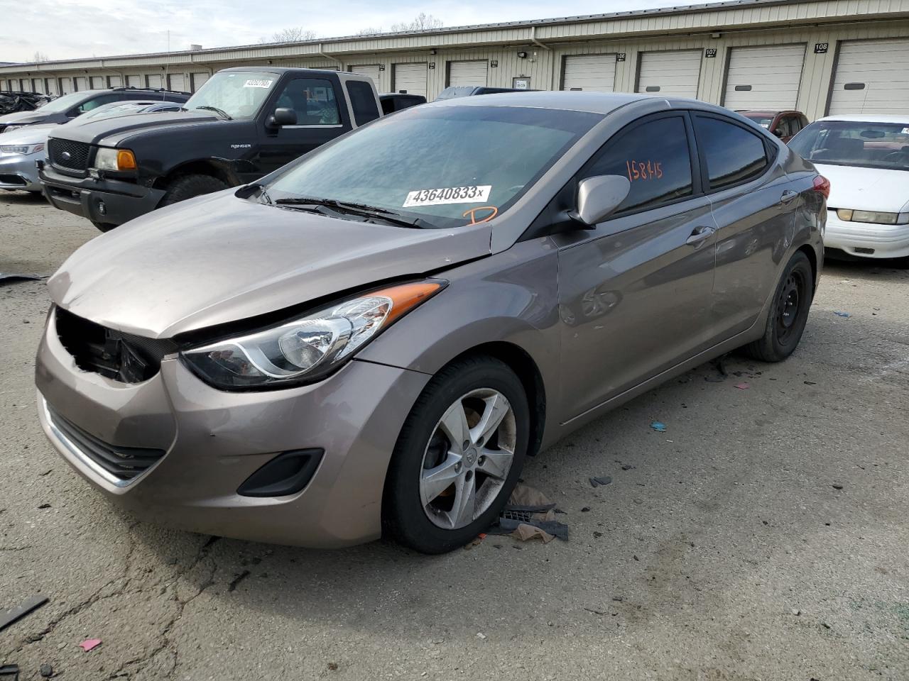 2013 HYUNDAI ELANTRA GLS