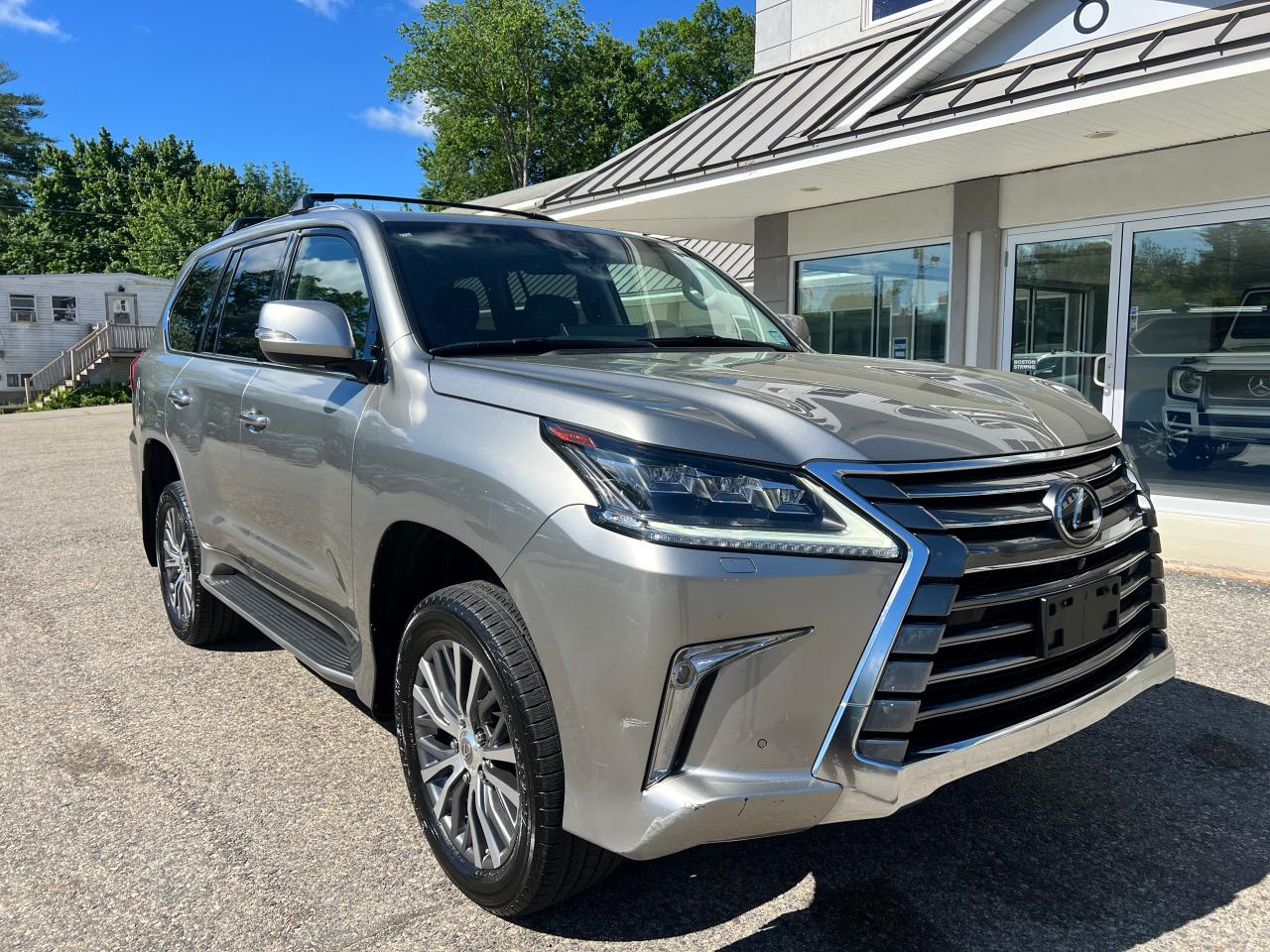 2017 LEXUS LX 570