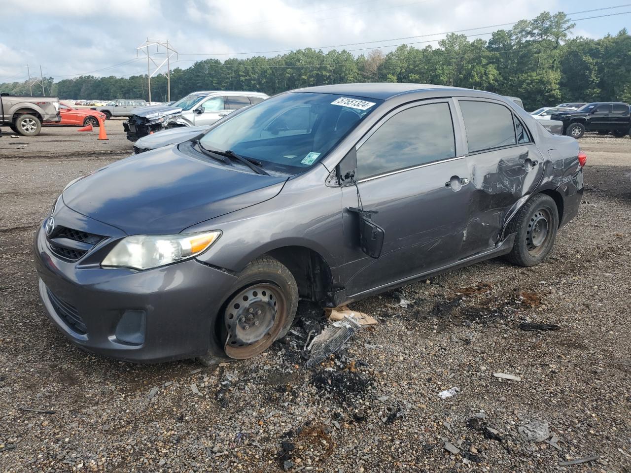 2013 TOYOTA COROLLA BASE