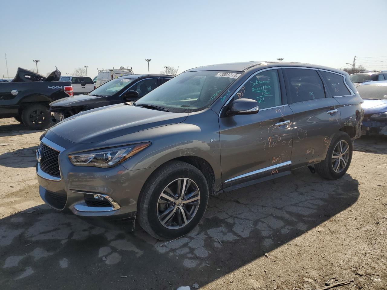 2020 INFINITI QX60 LUXE