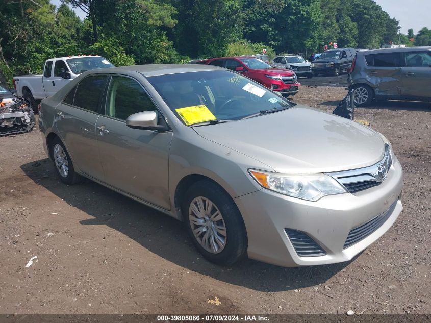 2014 TOYOTA CAMRY LE